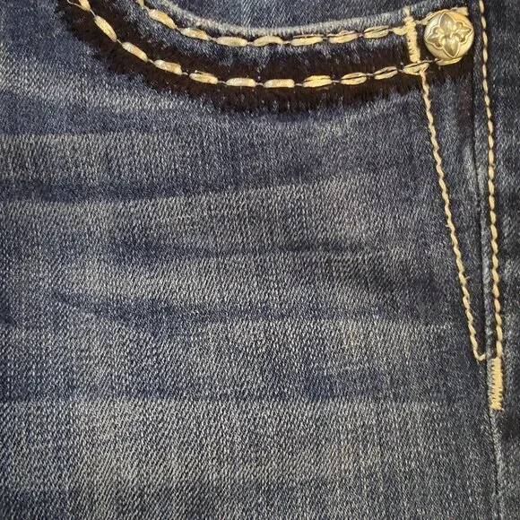 Miss Me Easy Boot Embellished Size 25 Preowned Jeans - Picture 6 of 11